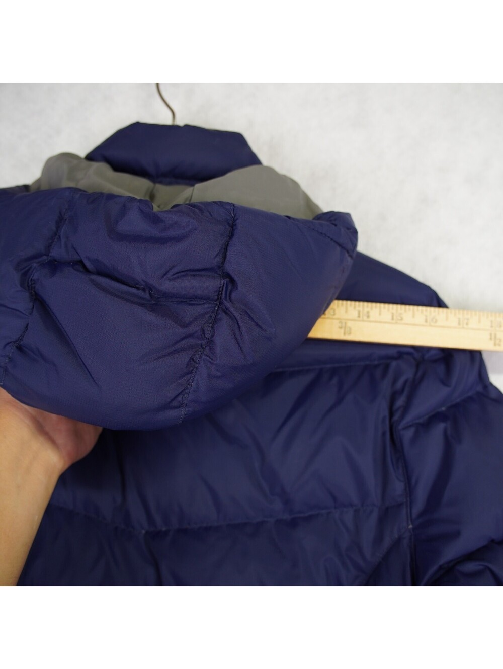 L.L. Bean Women’s Quilted Goose Down Puffer Jacket Sz S Navy Warm Outdoor Coat - Picture 10 of 15